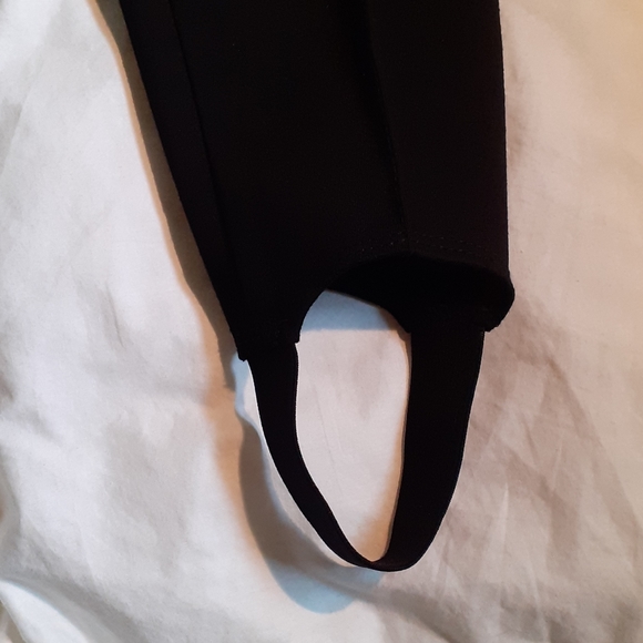 Black Pleated Pants with Sturrup bottom - Picture 4 of 5